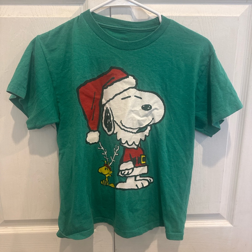 Peanuts Snoopy Christmas Tee Shirt | Boys M | Holiday Graphic T-Shirt